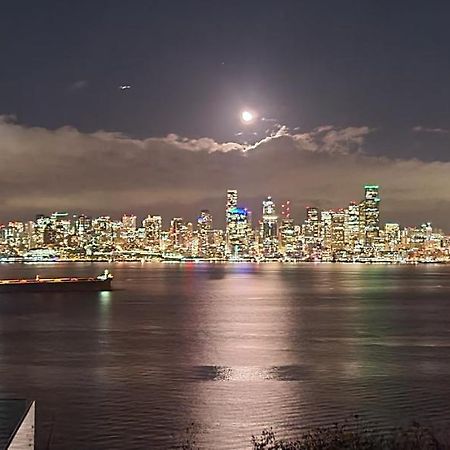 180 Degree, Unobstructed Bluff View! Lägenhet Seattle Exteriör bild